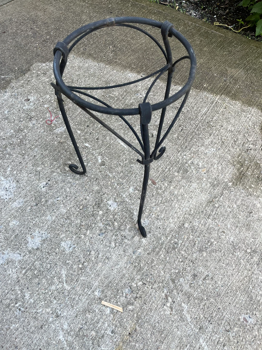 Black Metal Plant Stand - photo 4