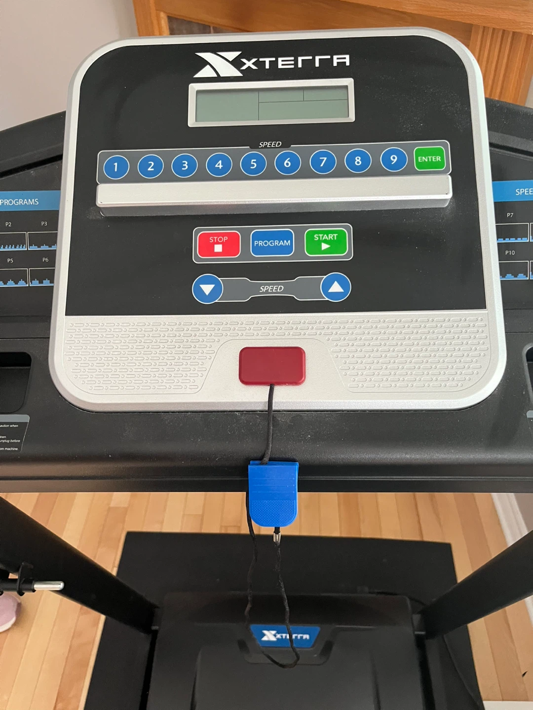 Xterra TR150 Treadmill Machine - photo 2