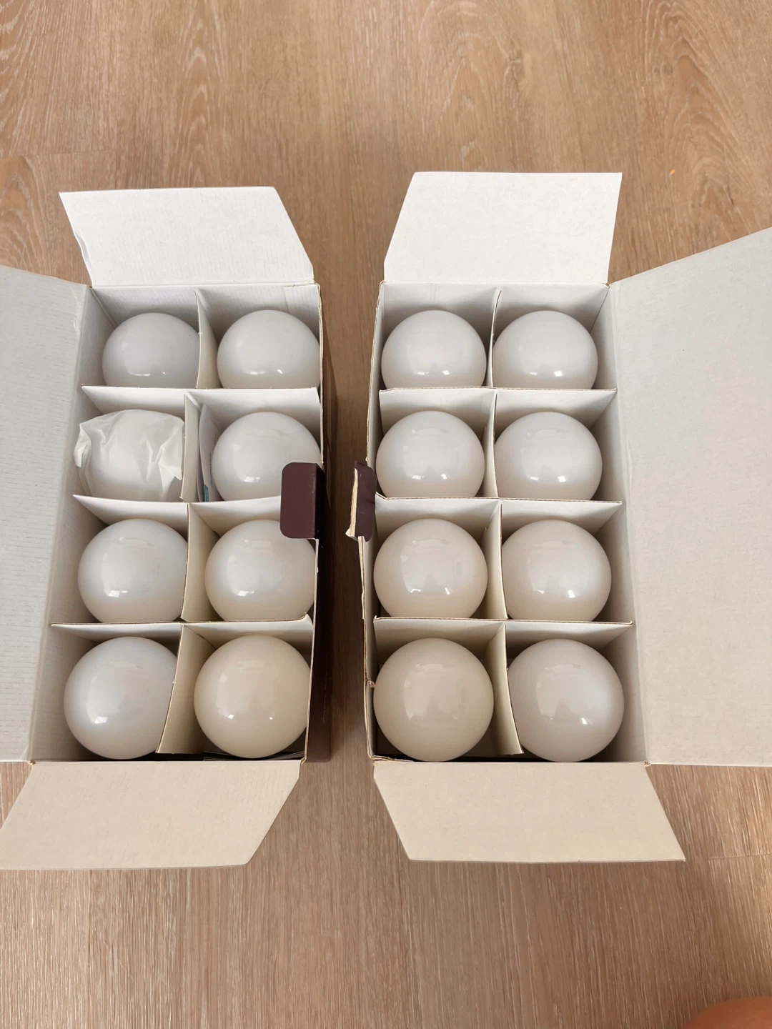 Govee RGBWW Smart LED Bulbs (2 Pack) - photo 2