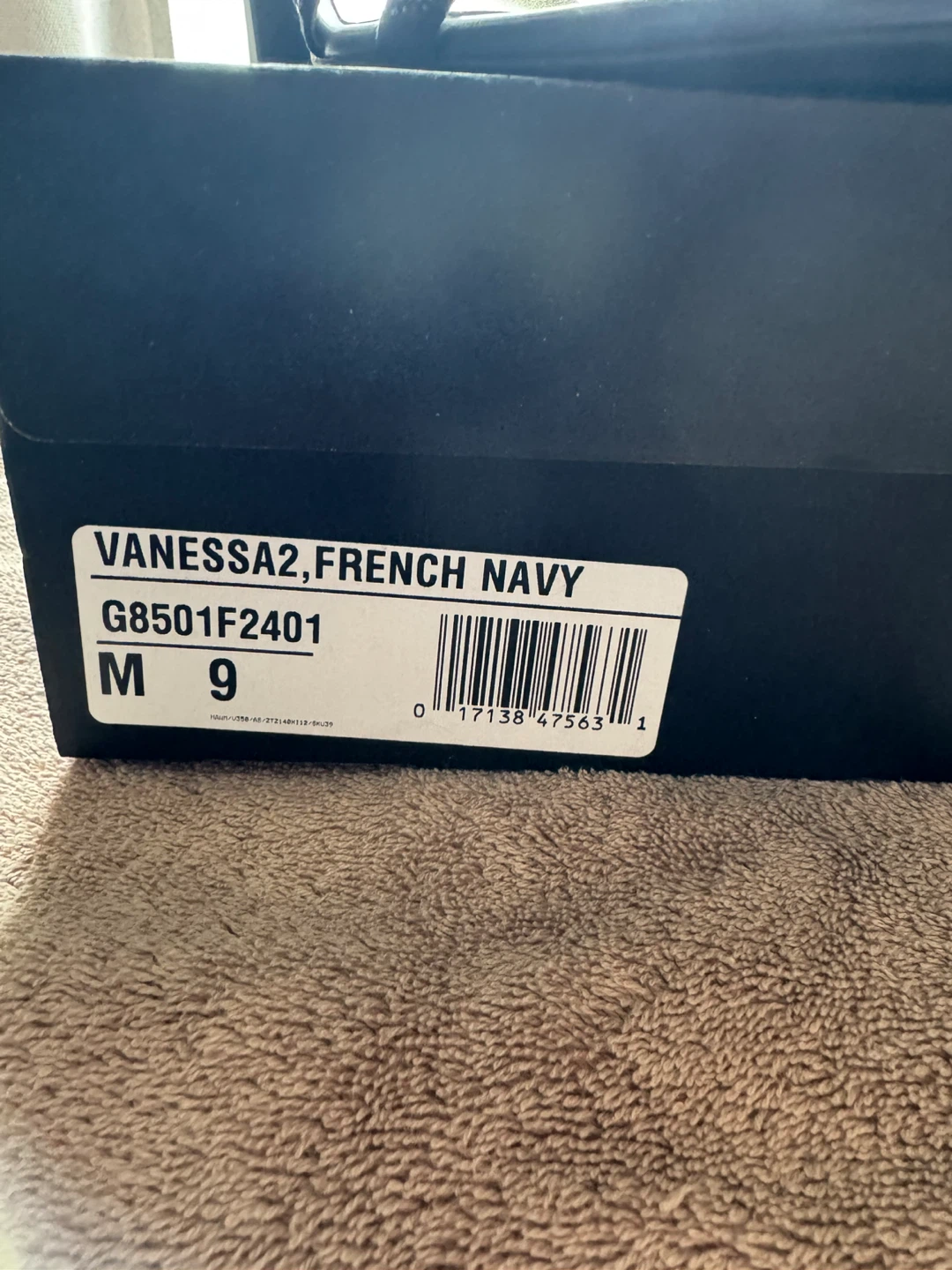Naturalizer Vanessa2 Navy Heels - Size 9 - photo 4