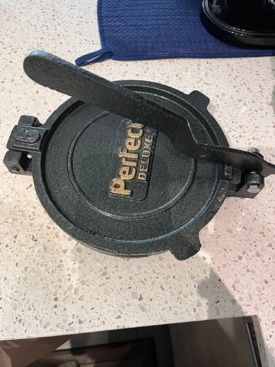 Perfect Deluxe Iron Tortilla Press