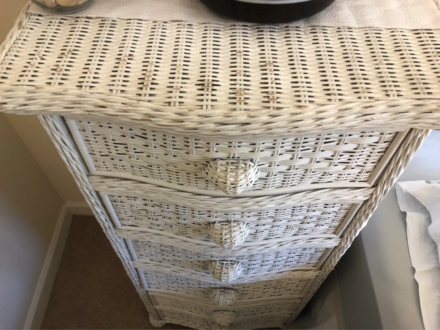 White wicker dresser chest of drawers - photo 3