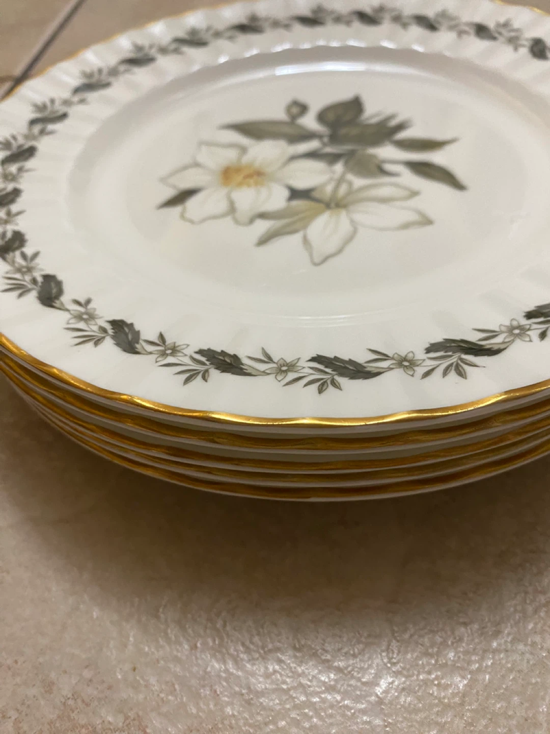 White Floral Dinner Plates (Set of 5) - photo 2
