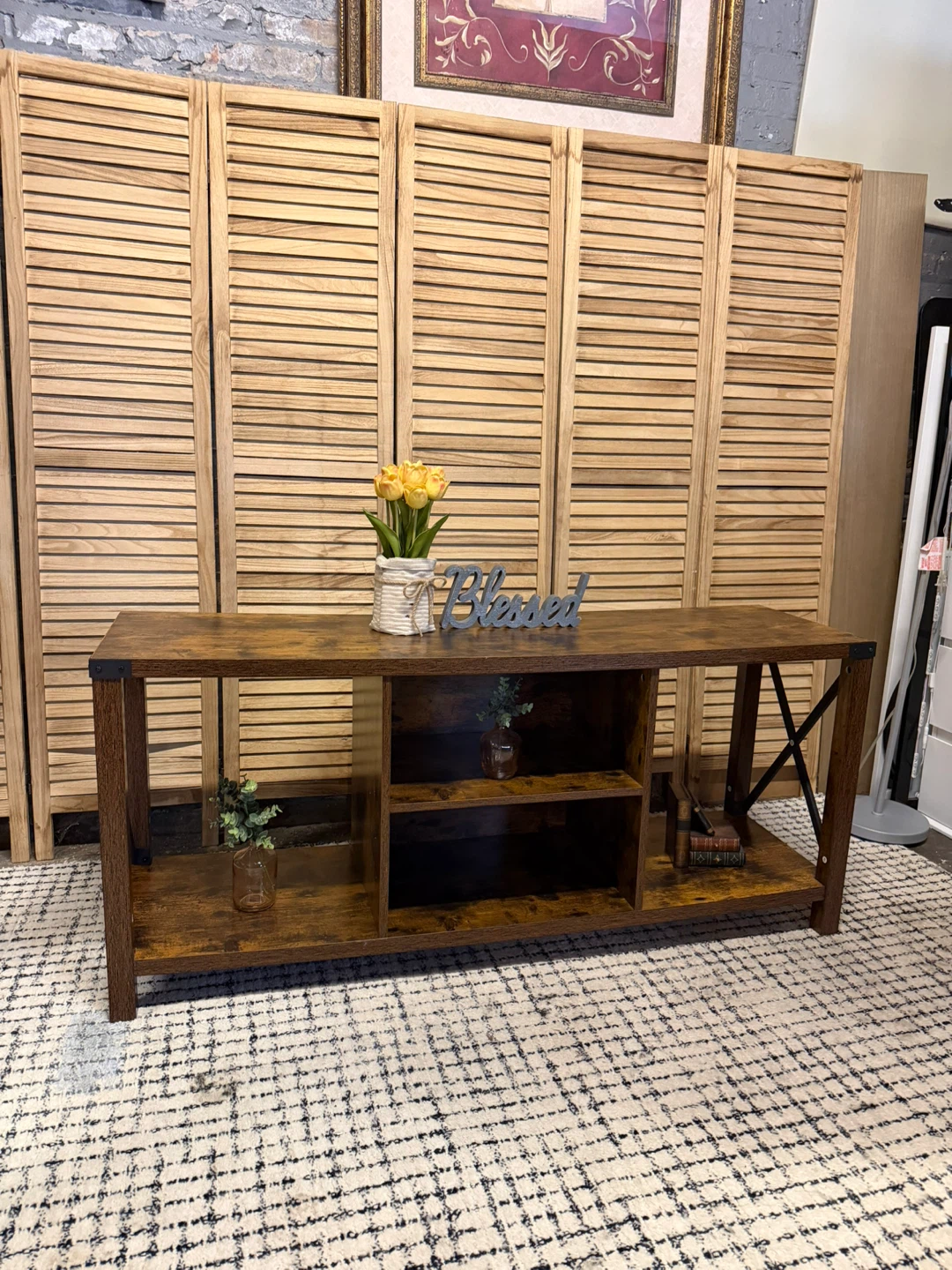 TV Stand - photo 2