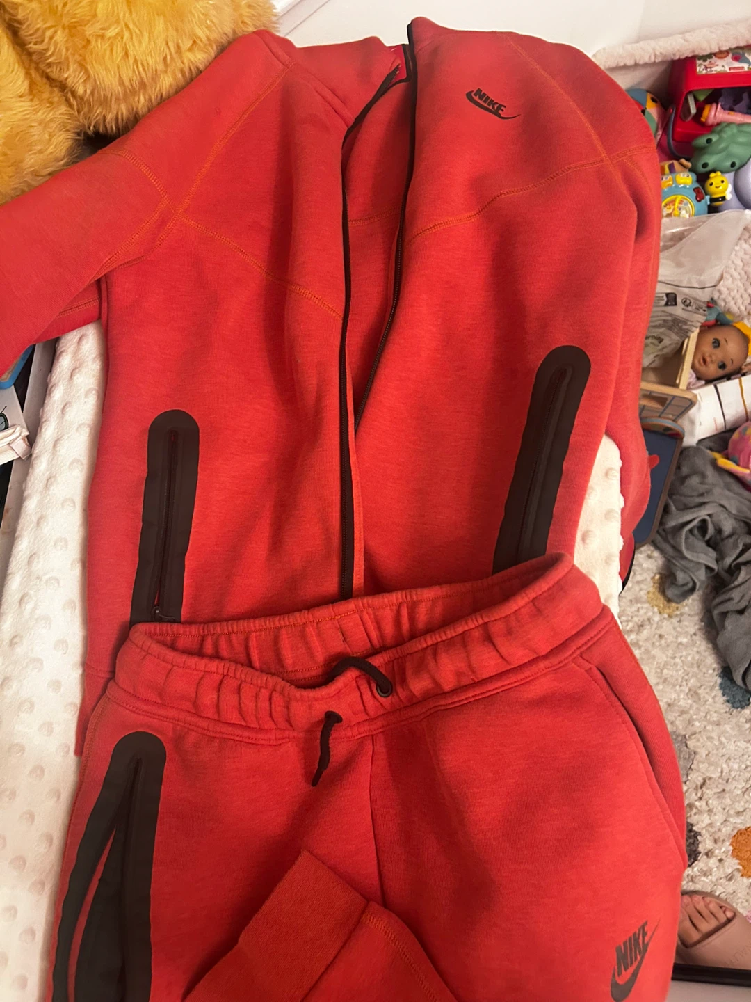 Nike Tech Fleece Tracksuit Set - Red ⚽️