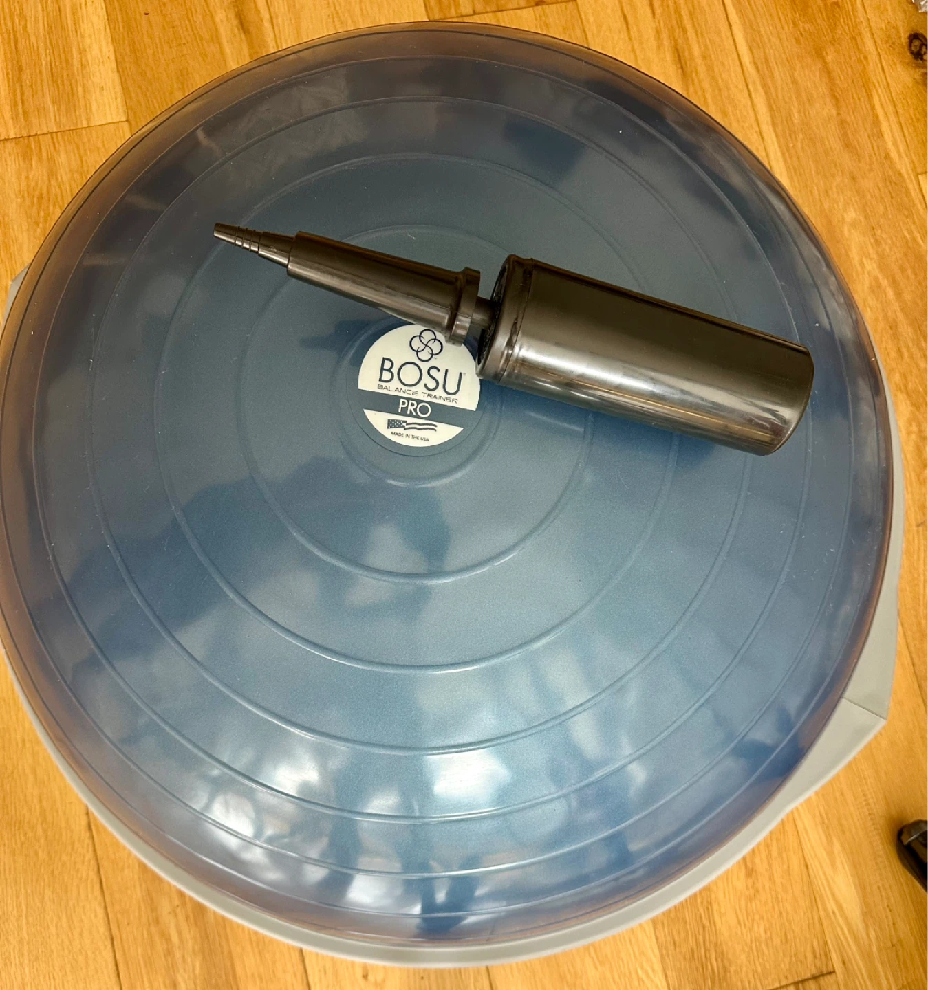 BOSU Pro Balance Trainer