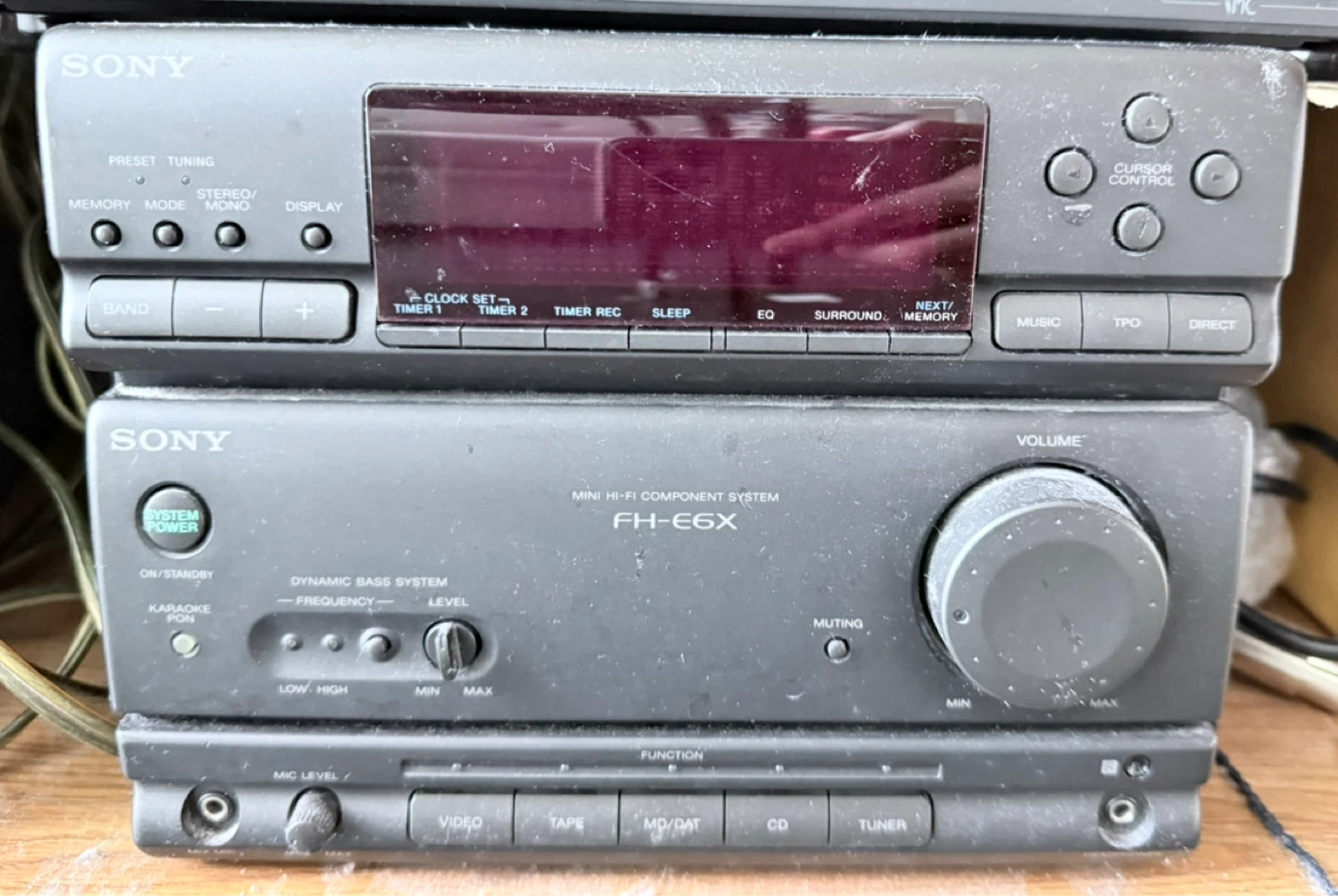 ⚽️ Sony mini hi-fi FH-E6X