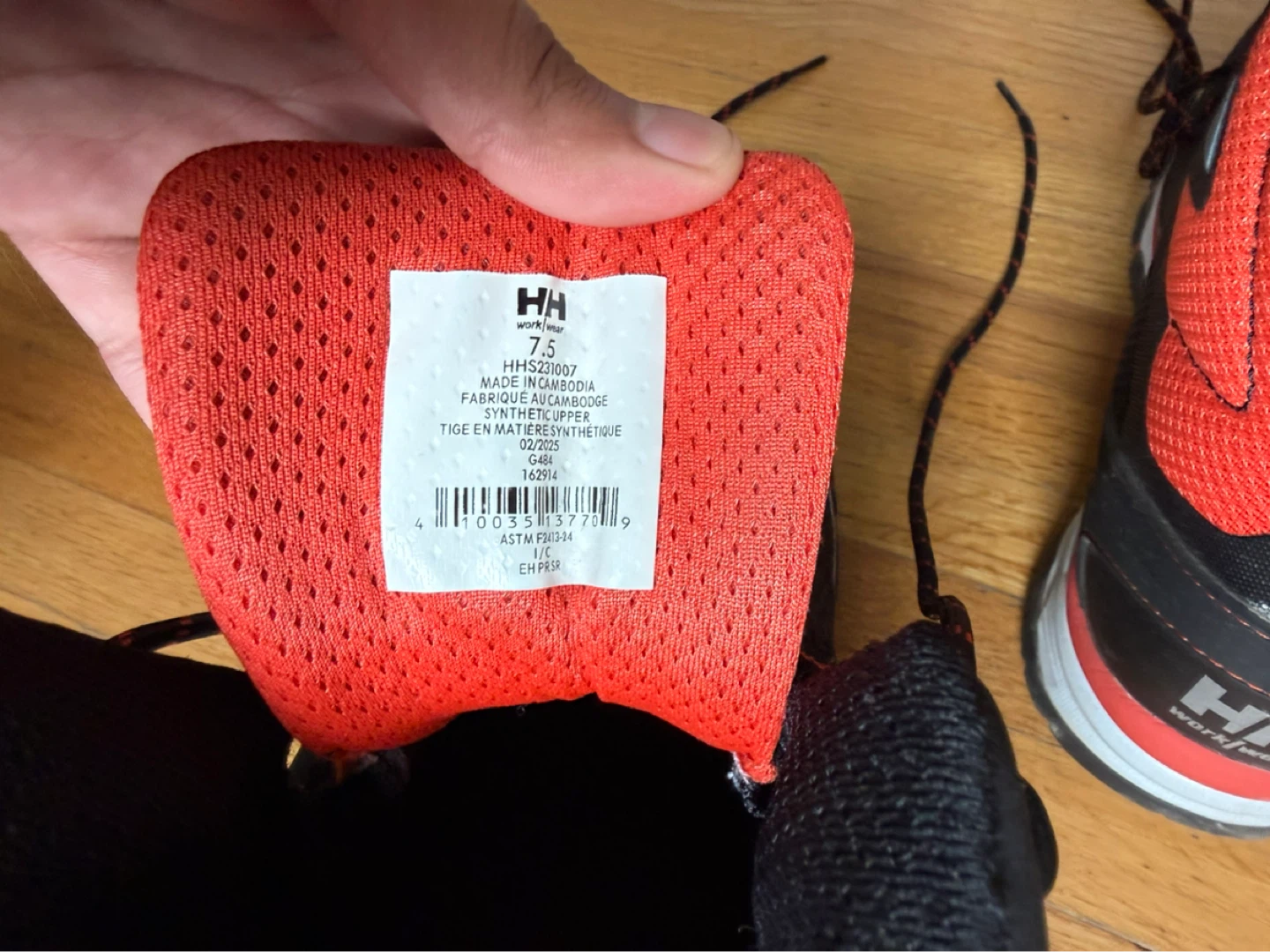 Helly Hansen Workwear Safety Shoes - Size 7.5 - photo 3