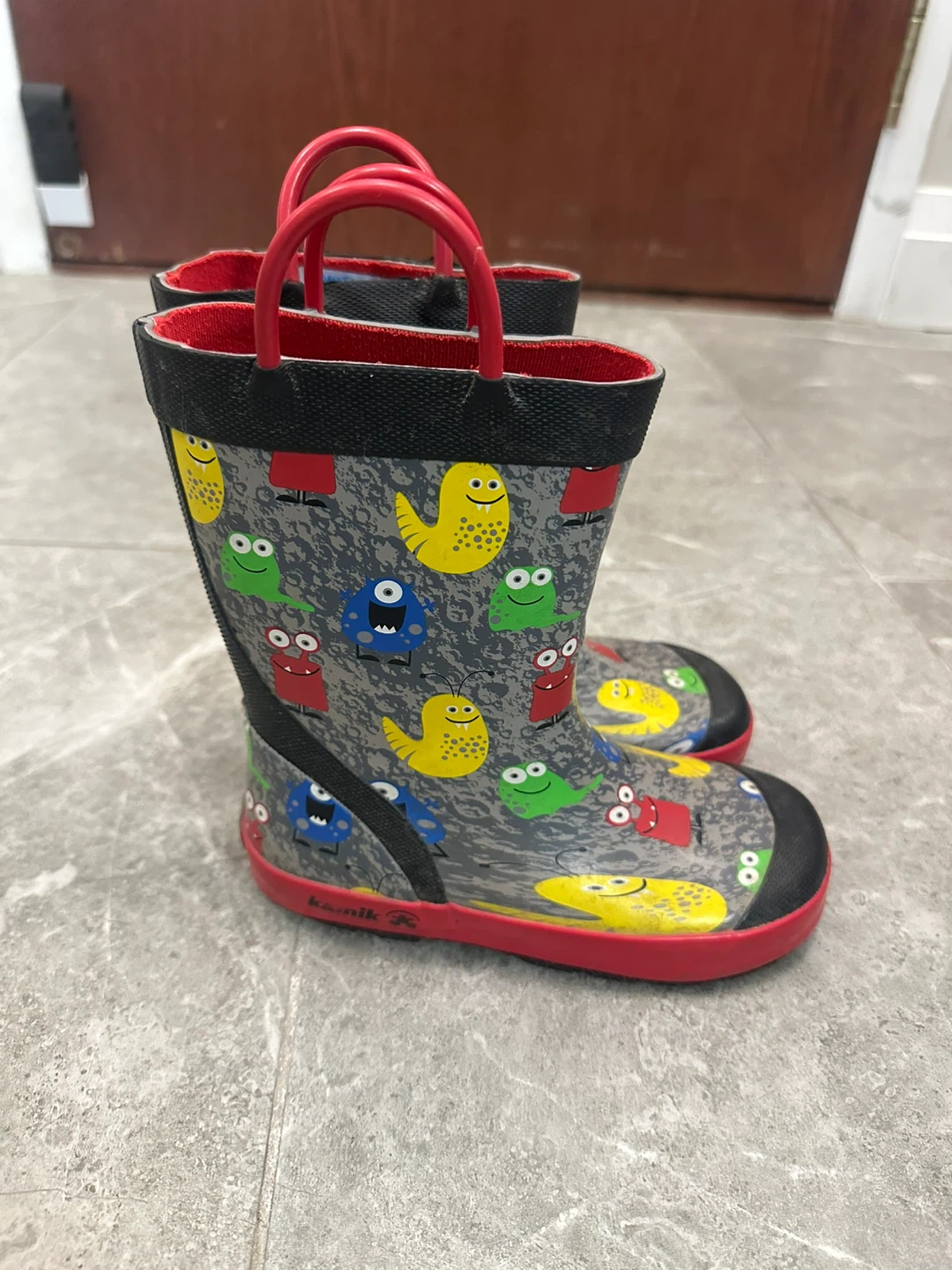 ⚽️ Kids Kamik Rainboots (Size 11) - photo 2