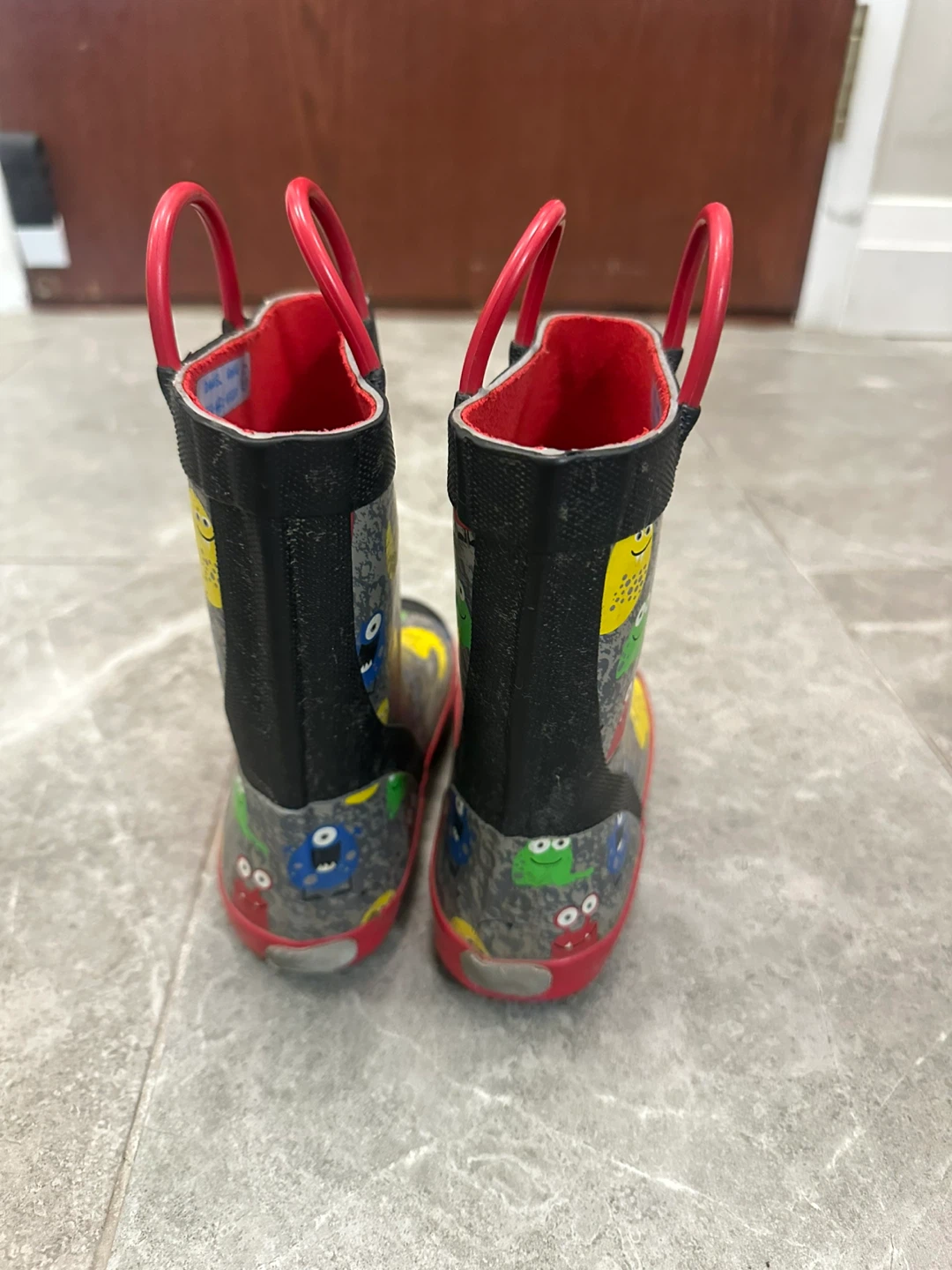⚽️ Kids Kamik Rainboots (Size 11) - photo 3