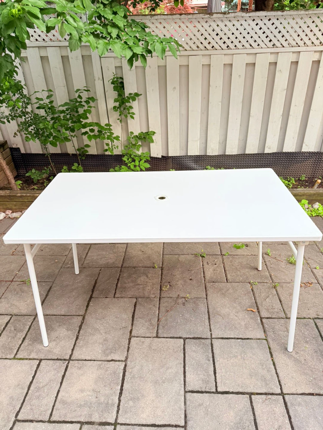 IKEA TORPARÖ Outdoor Patio Table – White
