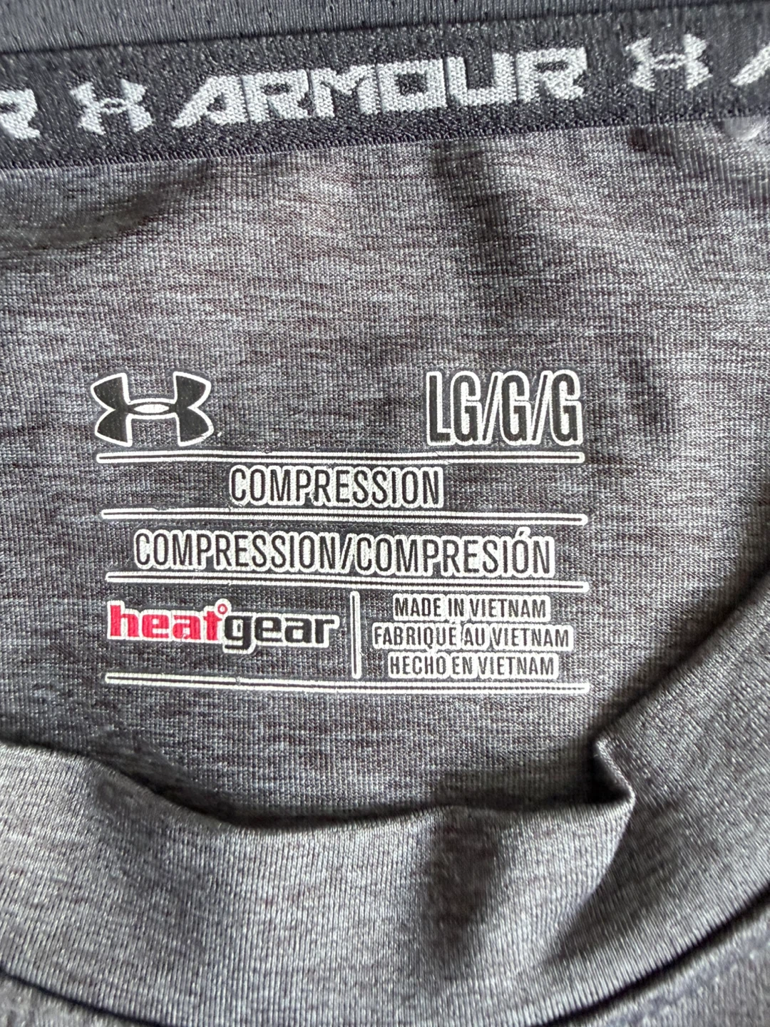 ⚽️ Under Armour Heatgear Compression Shirt - photo 2