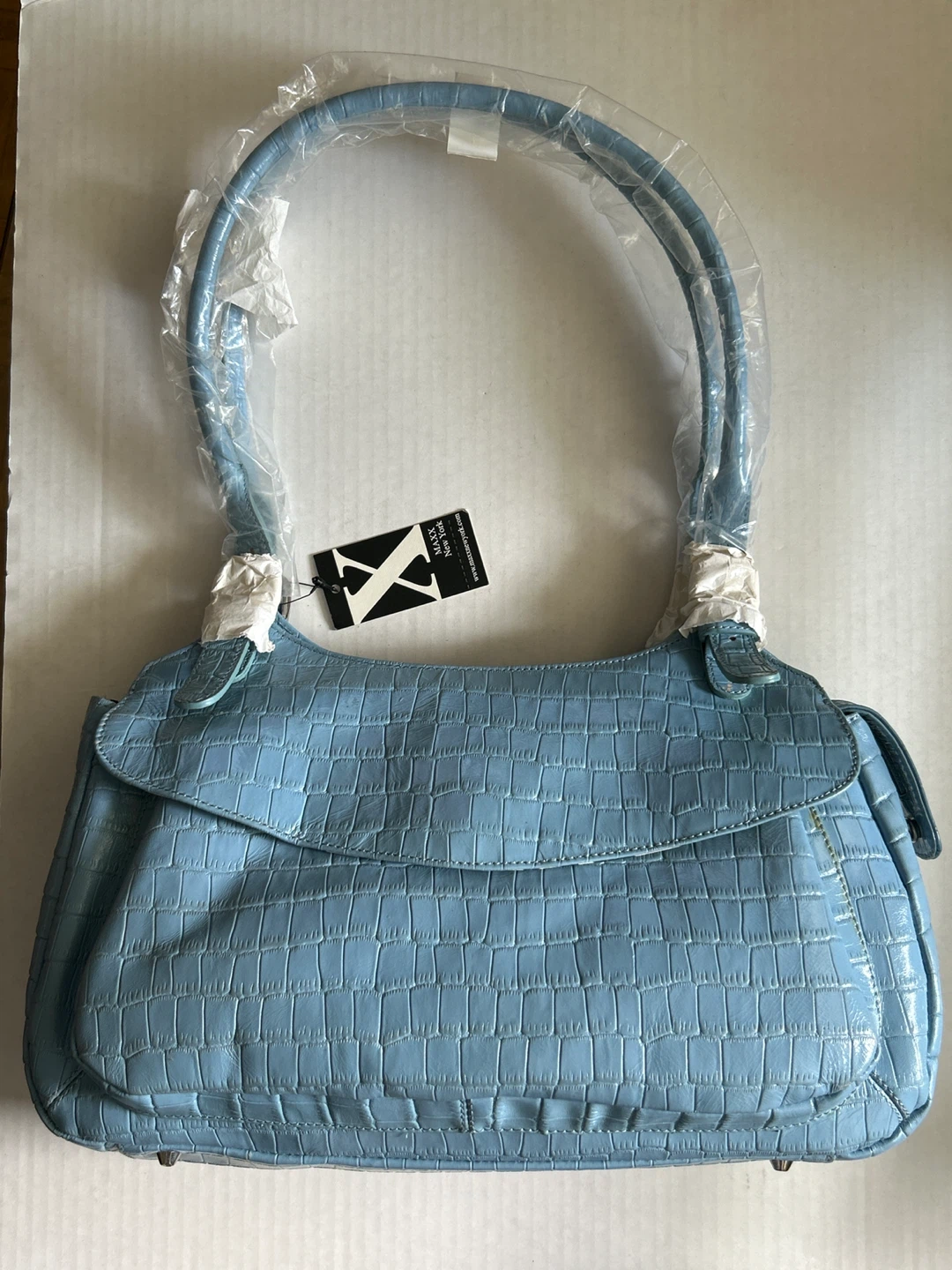 ⚽️MAXX New York Baby Blue Crocodile Embossed Shoulder Bag - photo 2