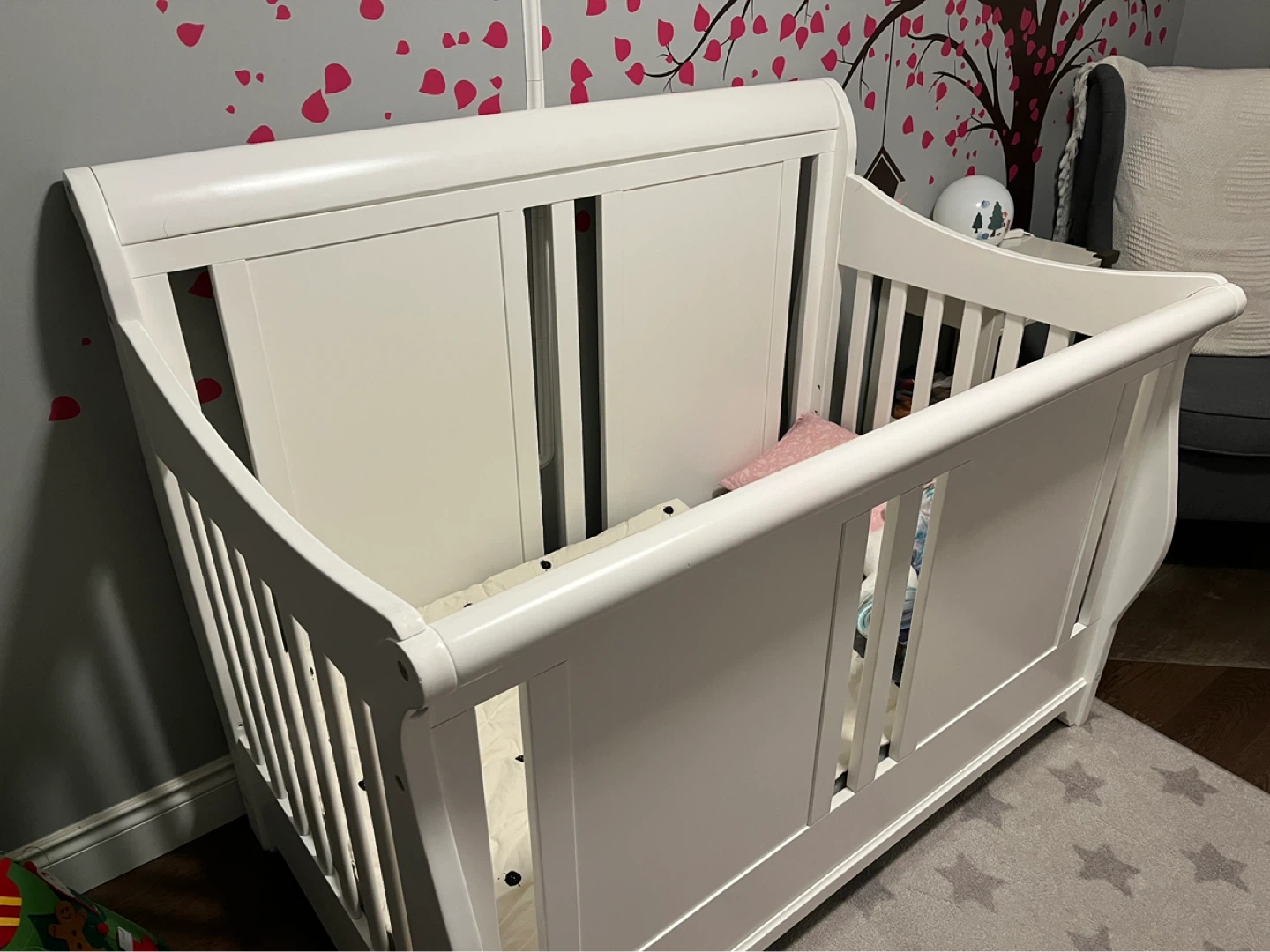 Premium Wood Crib with Little Dreamer Mattress