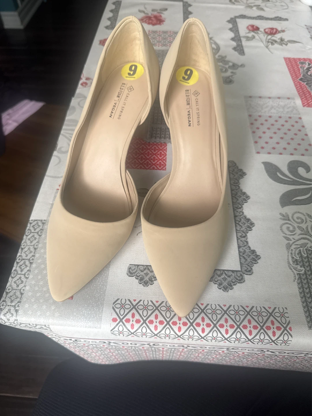 Call It Spring Vegan Heels Size 9 - photo 5
