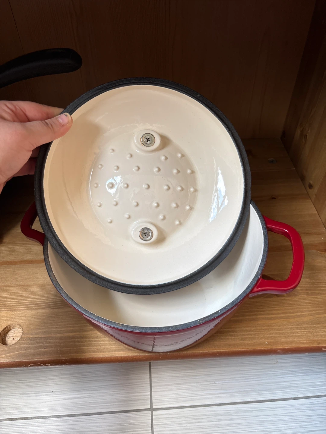 KitchenAid Quart Enamel Cast Iron Dutch Oven 3.5 qt of water - photo 2