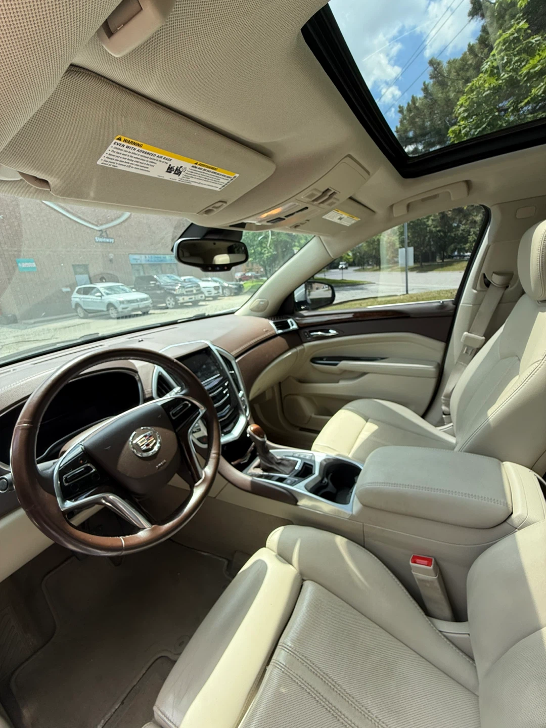 2016 Cadillac Luxury Collection - photo 5