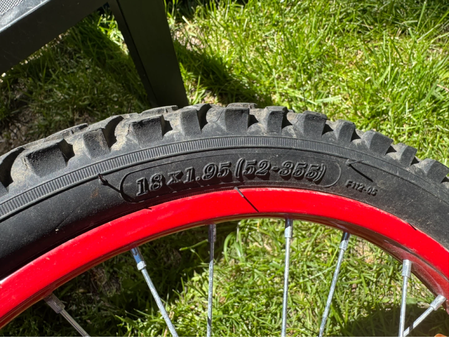 TEAM Supercycle Kids Bike - 18" Wheels - photo 4