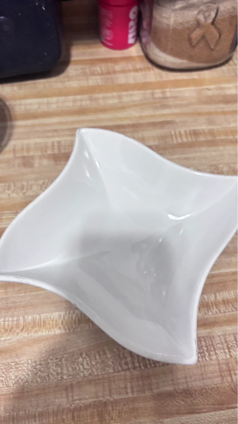 ⚽ White Ceramic Square Serving Bowl - photo 2