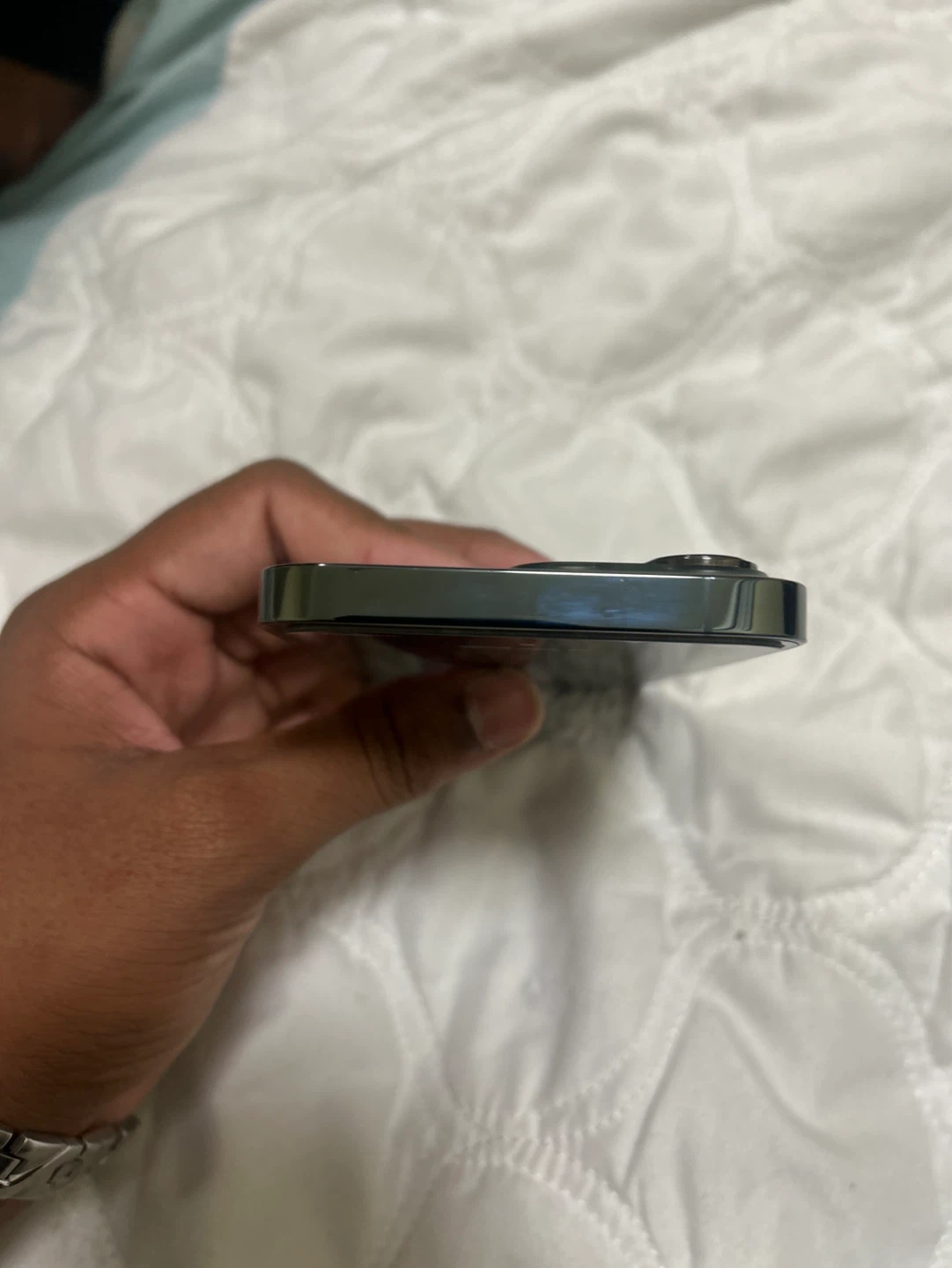 Apple iPhone 13 Pro - photo 4