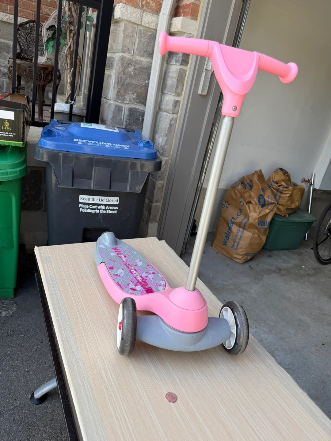 Radio Flyer Pink 3-Wheel Scooter