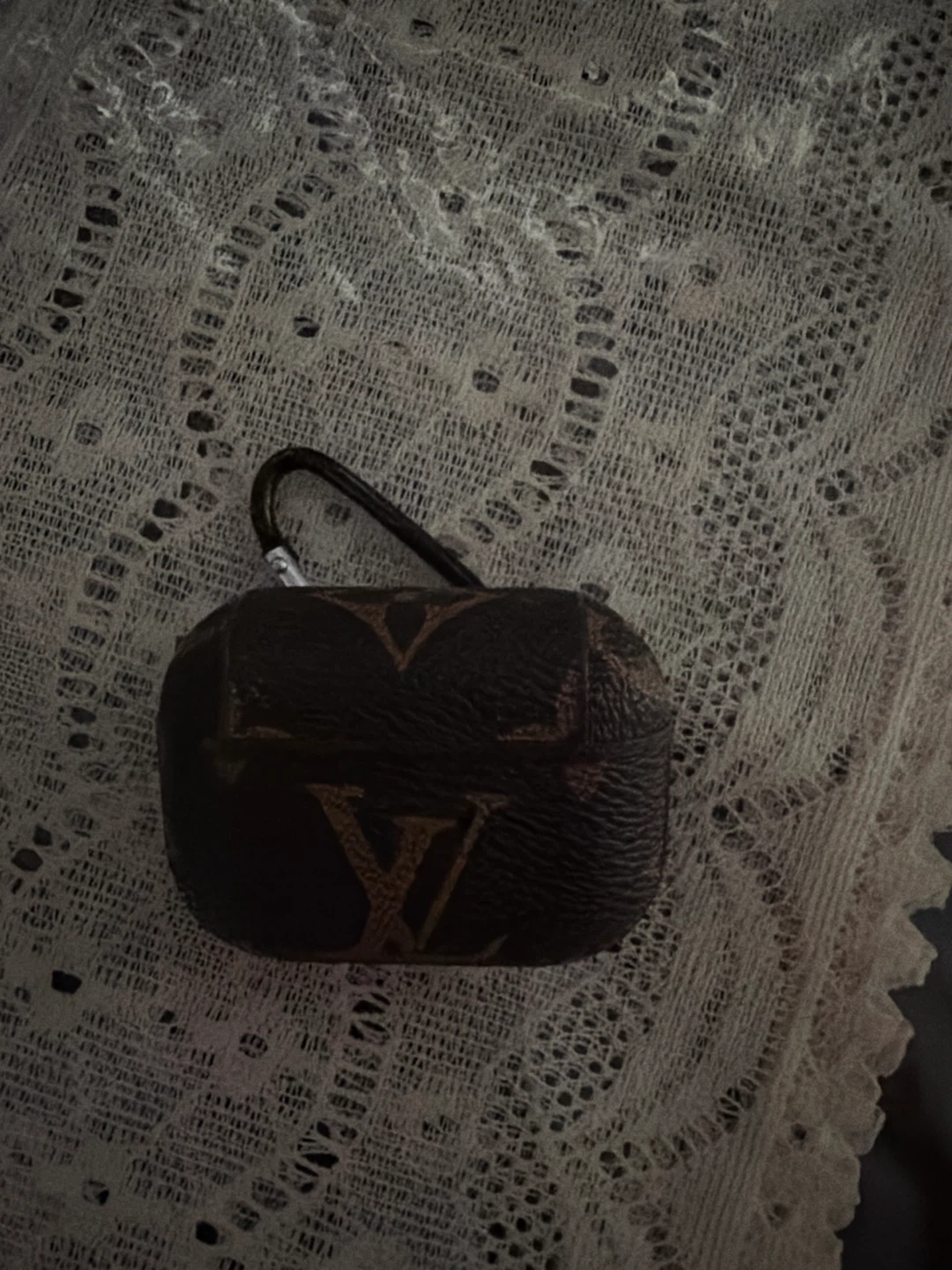 $10 or Best Offer Louis Vuitton Monogram Earbud Case⚽️