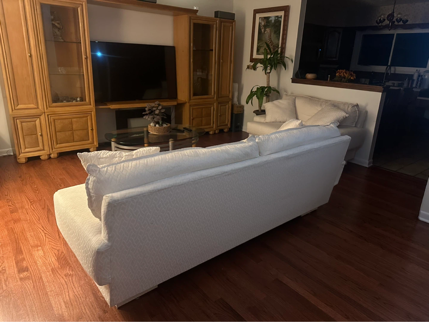 Cream Textured living room - photo 3