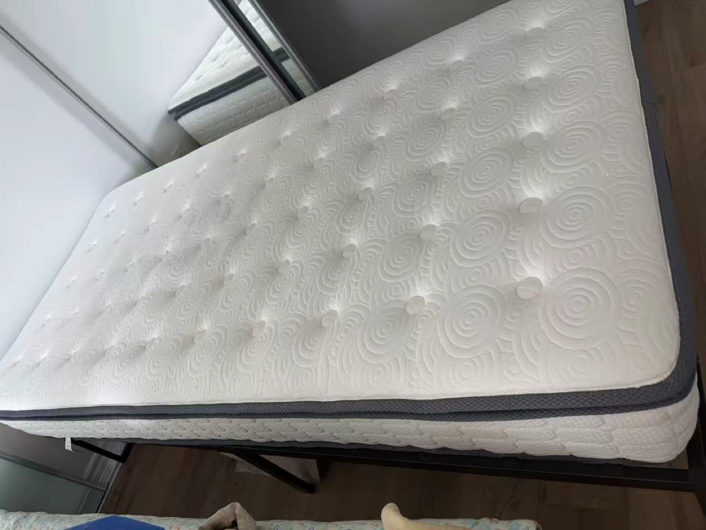 Vesgantti Mattress Model R7100-K