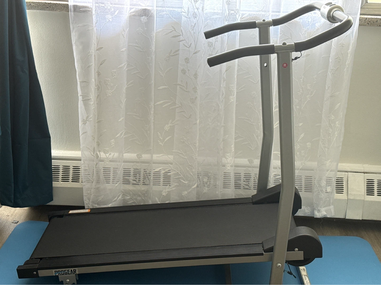 Treadmill - photo 2