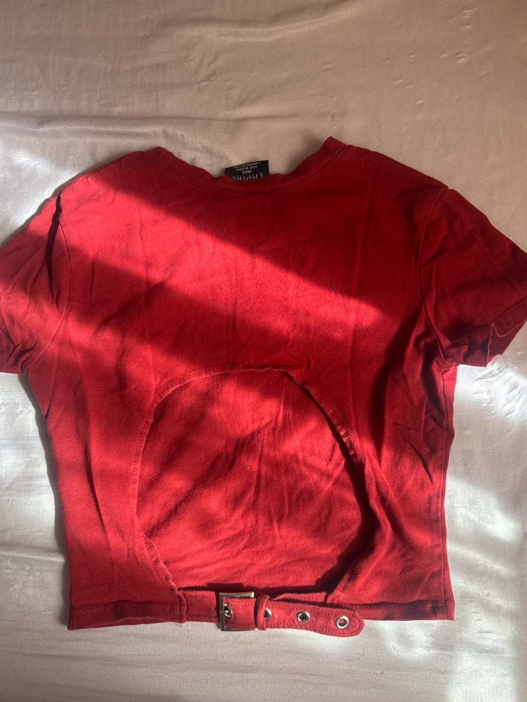 Empire Red Graphic Crop Top Backless - photo 2