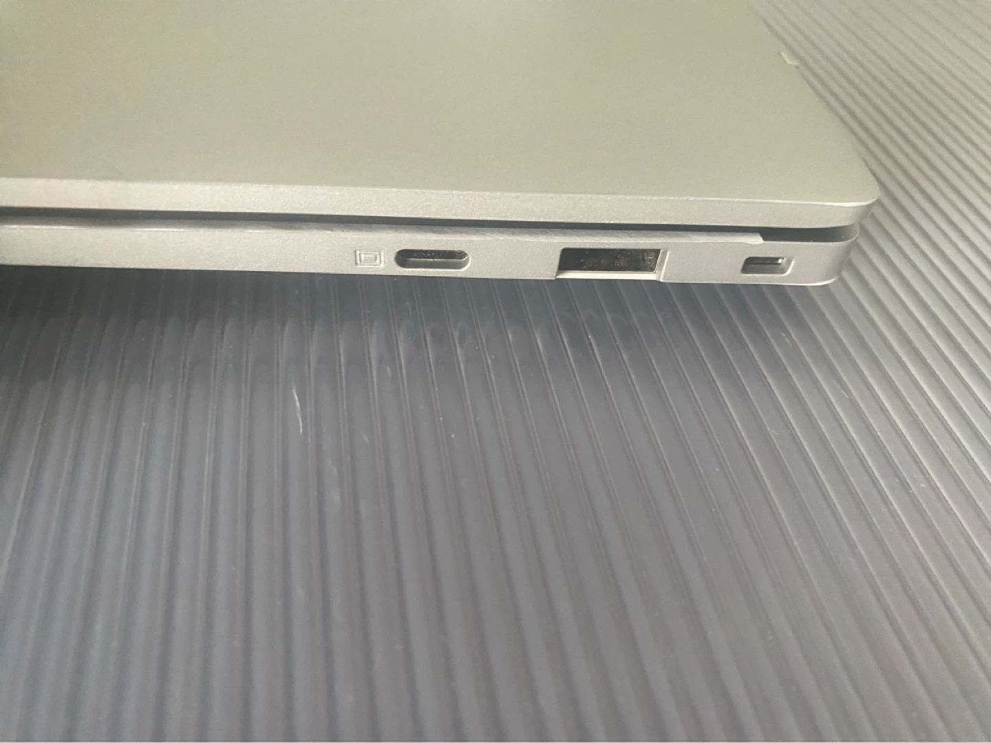 Samsung Laptop/book