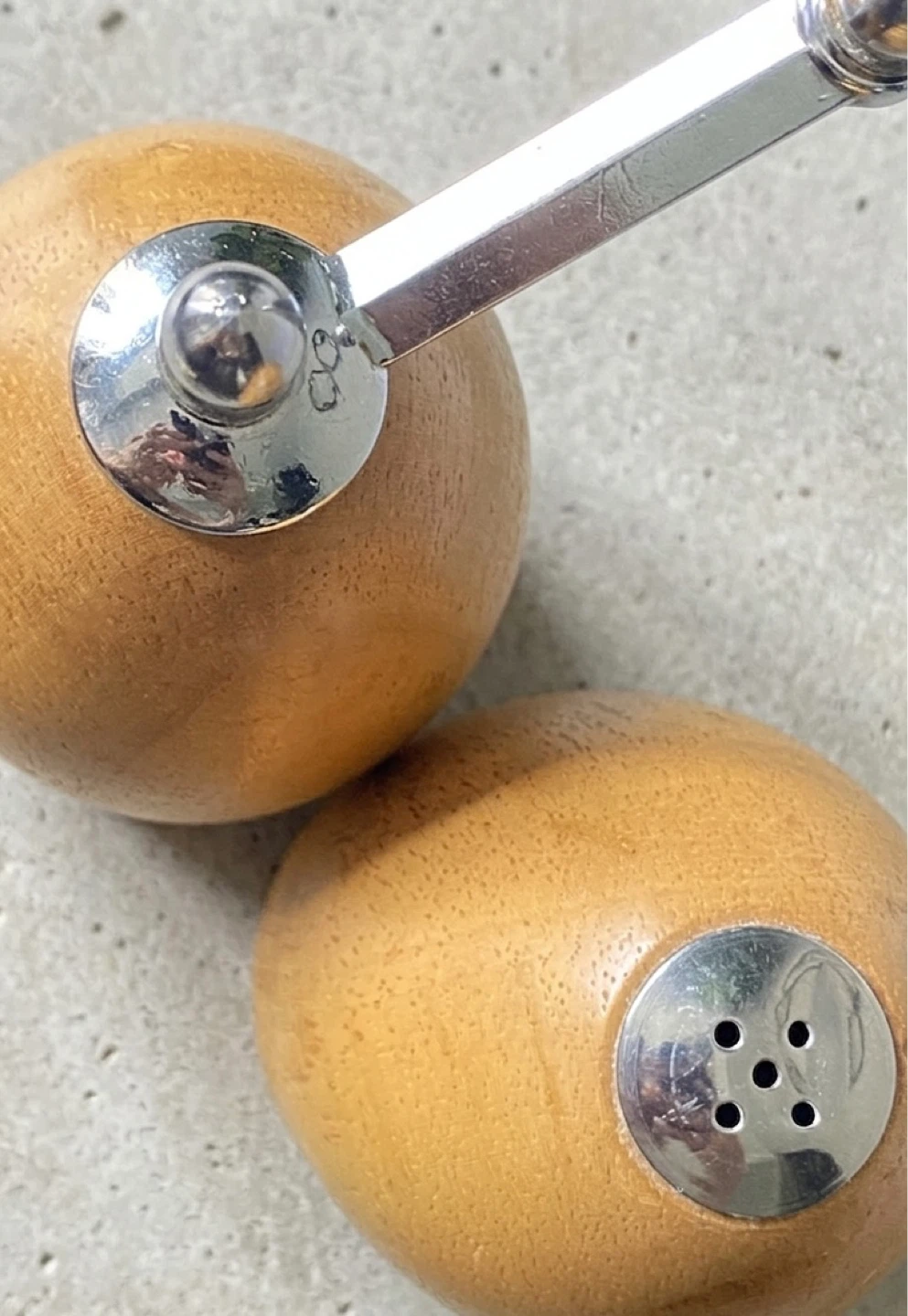 Vintage Bamboo Wood Salt & Pepper Grinder Set - photo 2