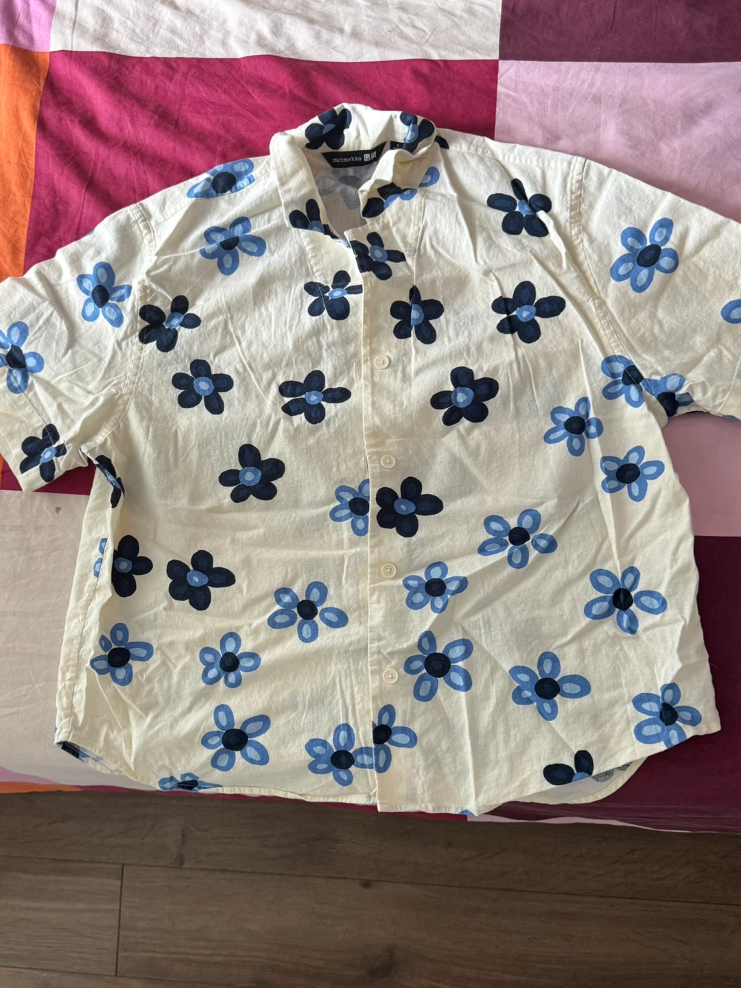 Uniqlo Short Sleeve Shirt