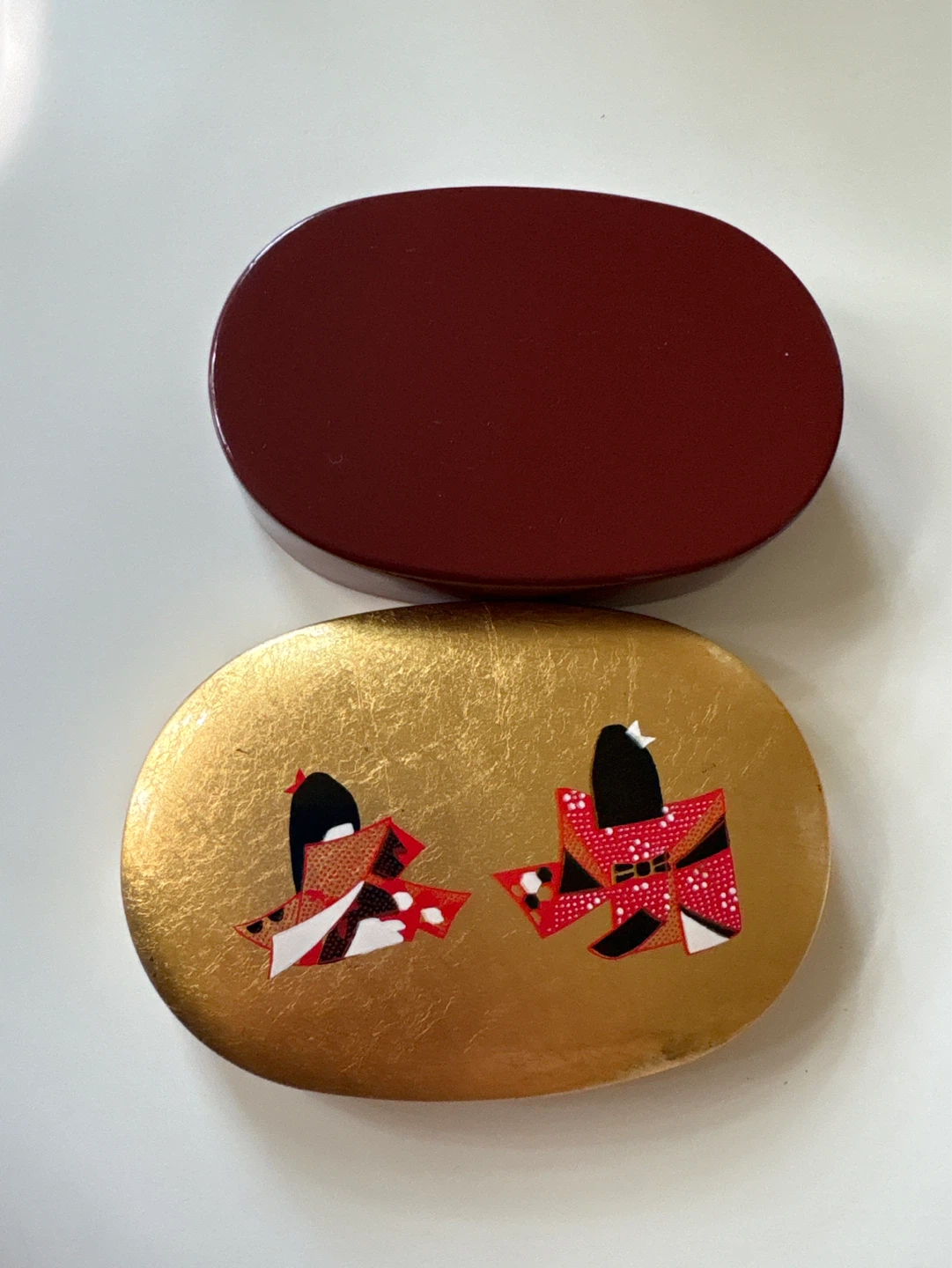 Oval Decorative Box with a kimono girl Design - photo 3