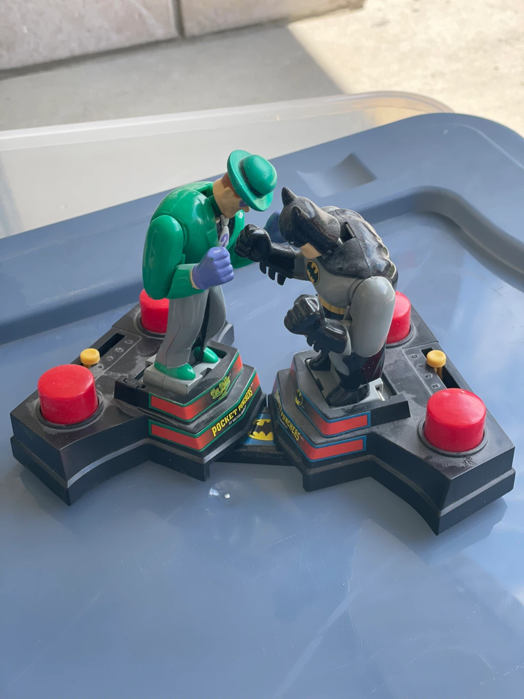 ⚽️ 1995 Vintage Batman & The Riddler Pocket Punchers