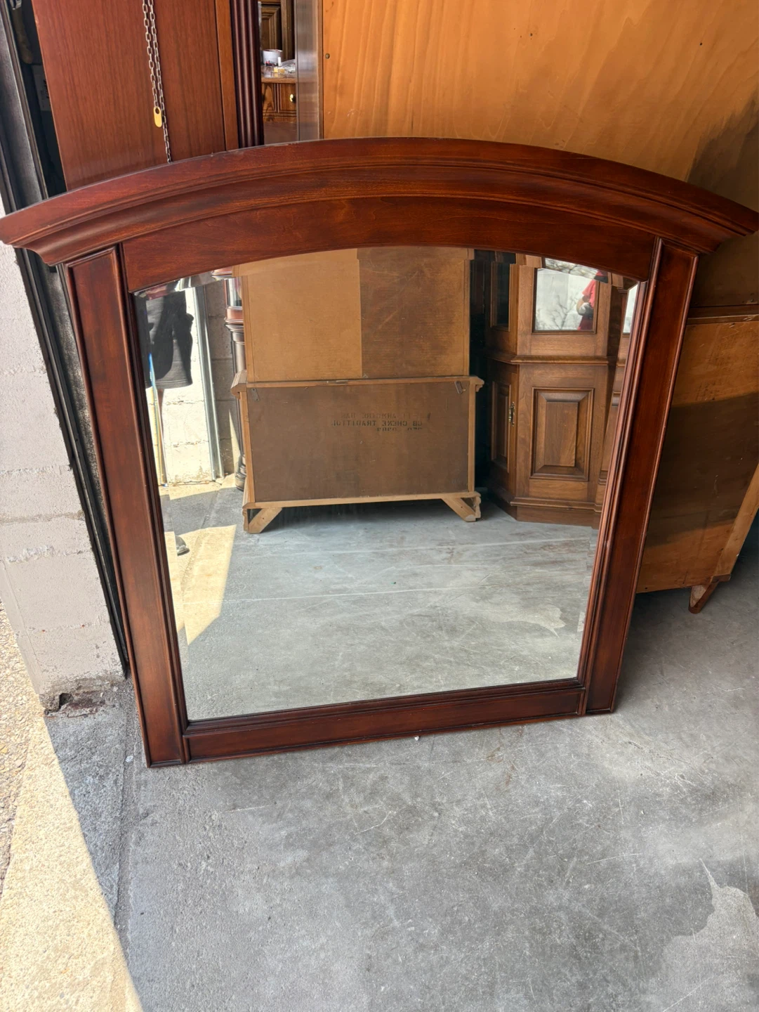 Free delivery used Wooden Arch Top Mirror - photo 2