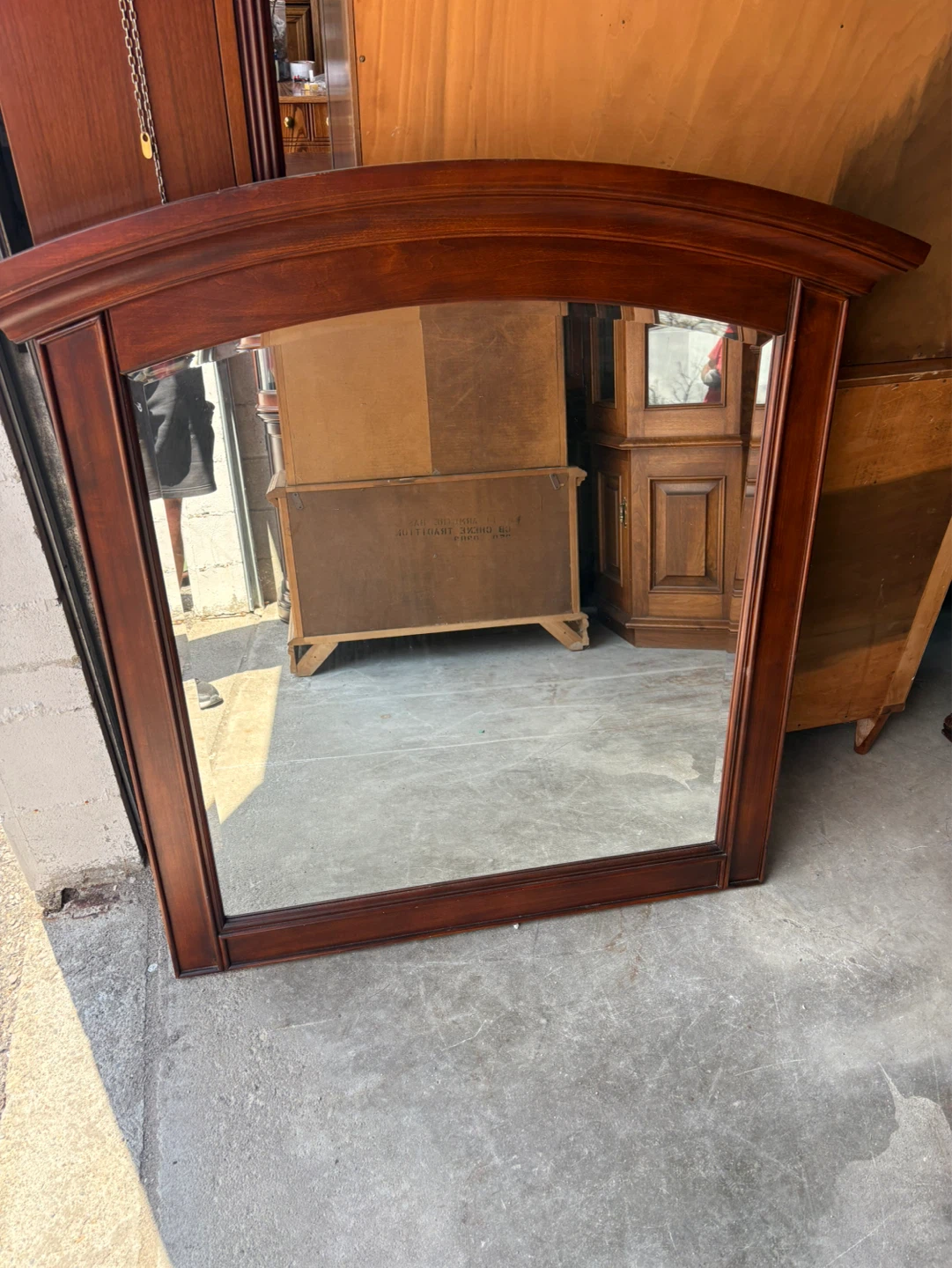 Free delivery used Wooden Arch Top Mirror - photo 3