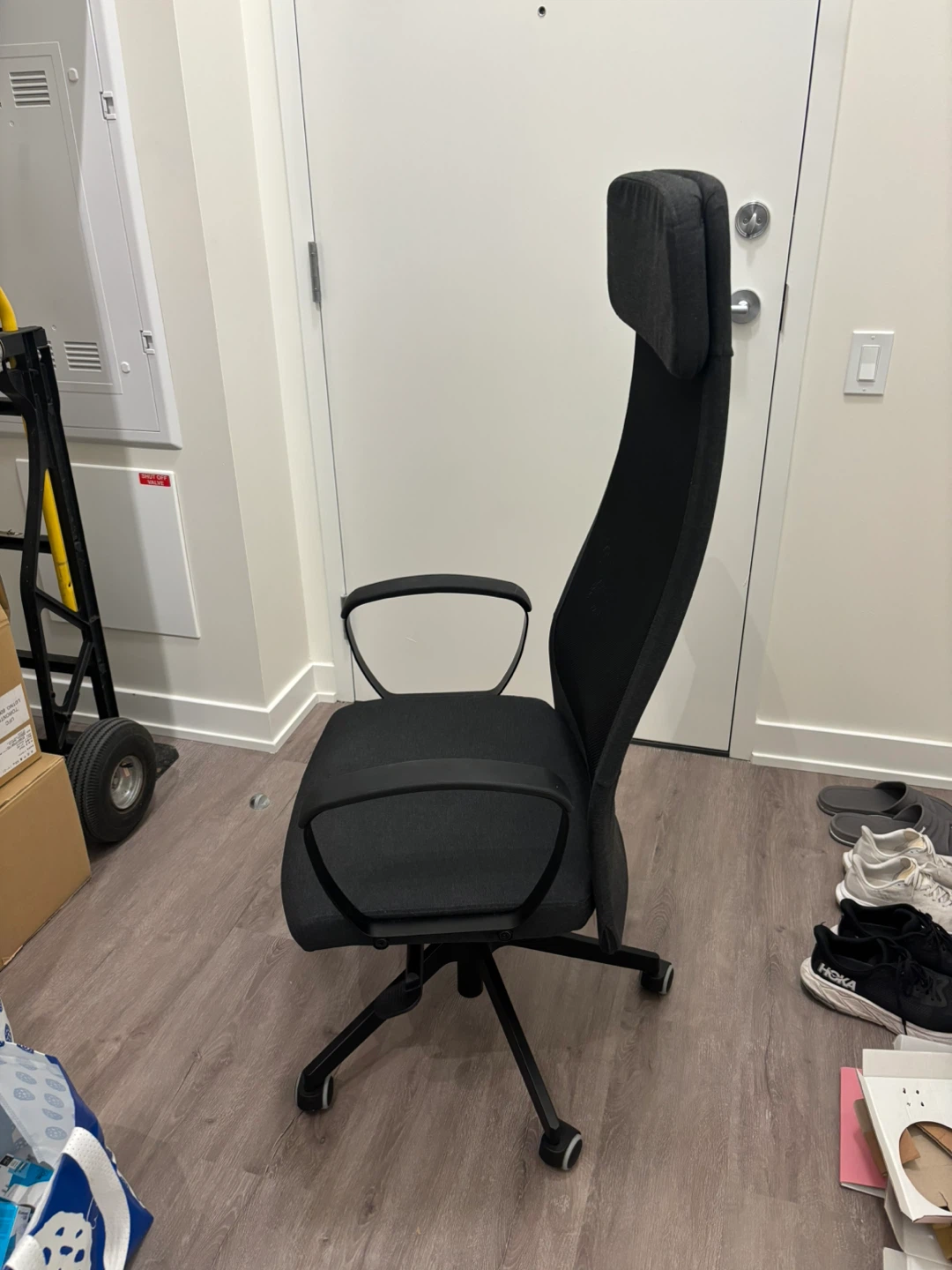 🚚 Moving sale 🚚 - IKEA Markus Office Chair - Dark Grey - photo 3