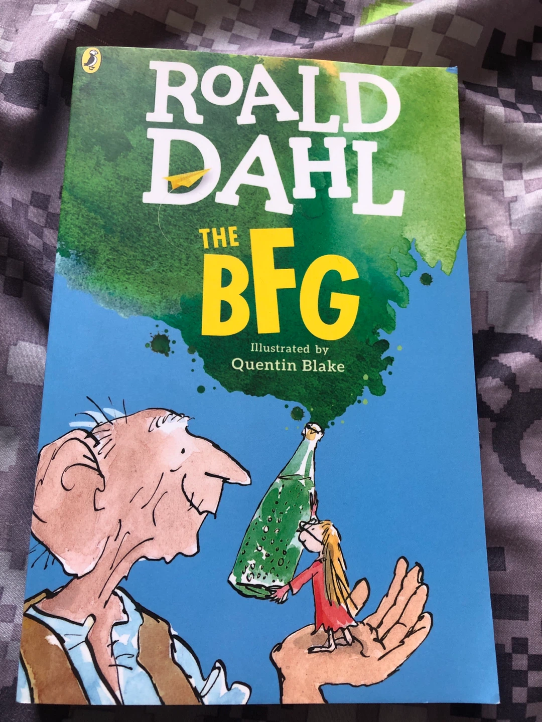 ⚽️ The BFG by Roald Dahl, illustrated by Quentin Blake