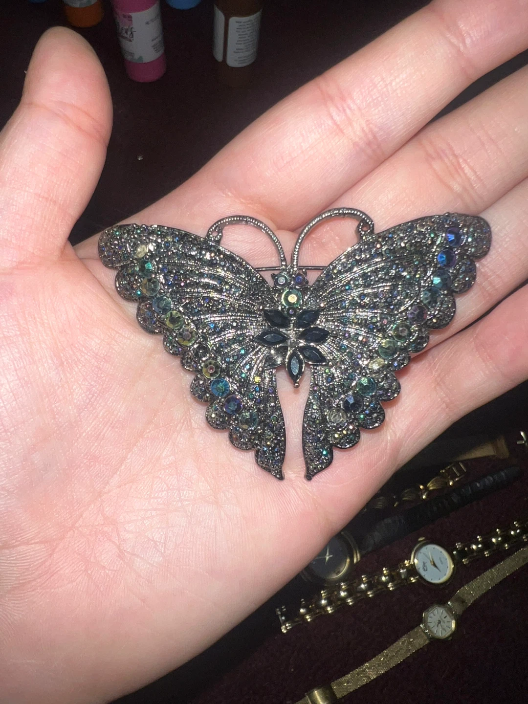 Sparkly Butterfly Brooch ⚽️