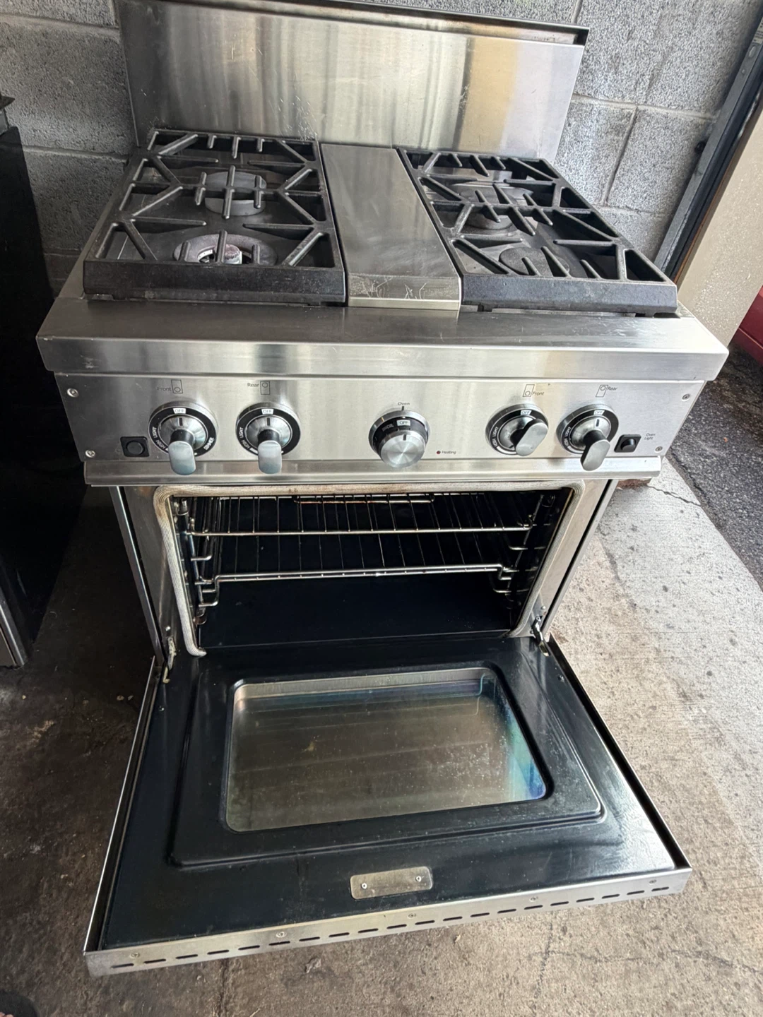 Jenn-Air Stainless Steel Gas Range - photo 2