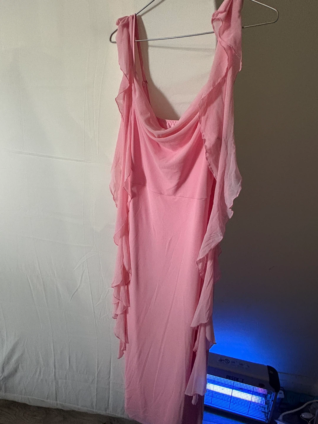 Pink Chiffon Flowy Maxi Dress - photo 2