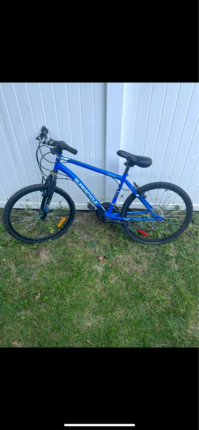 Selling two Kids Bikes - photo 2