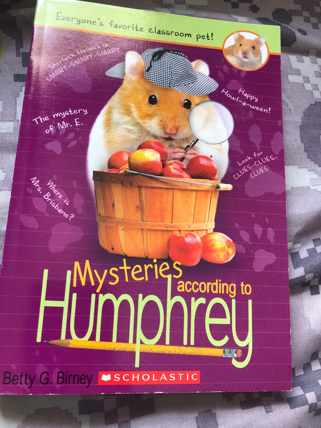 ⚽️ Mysteries According to Humphrey Book