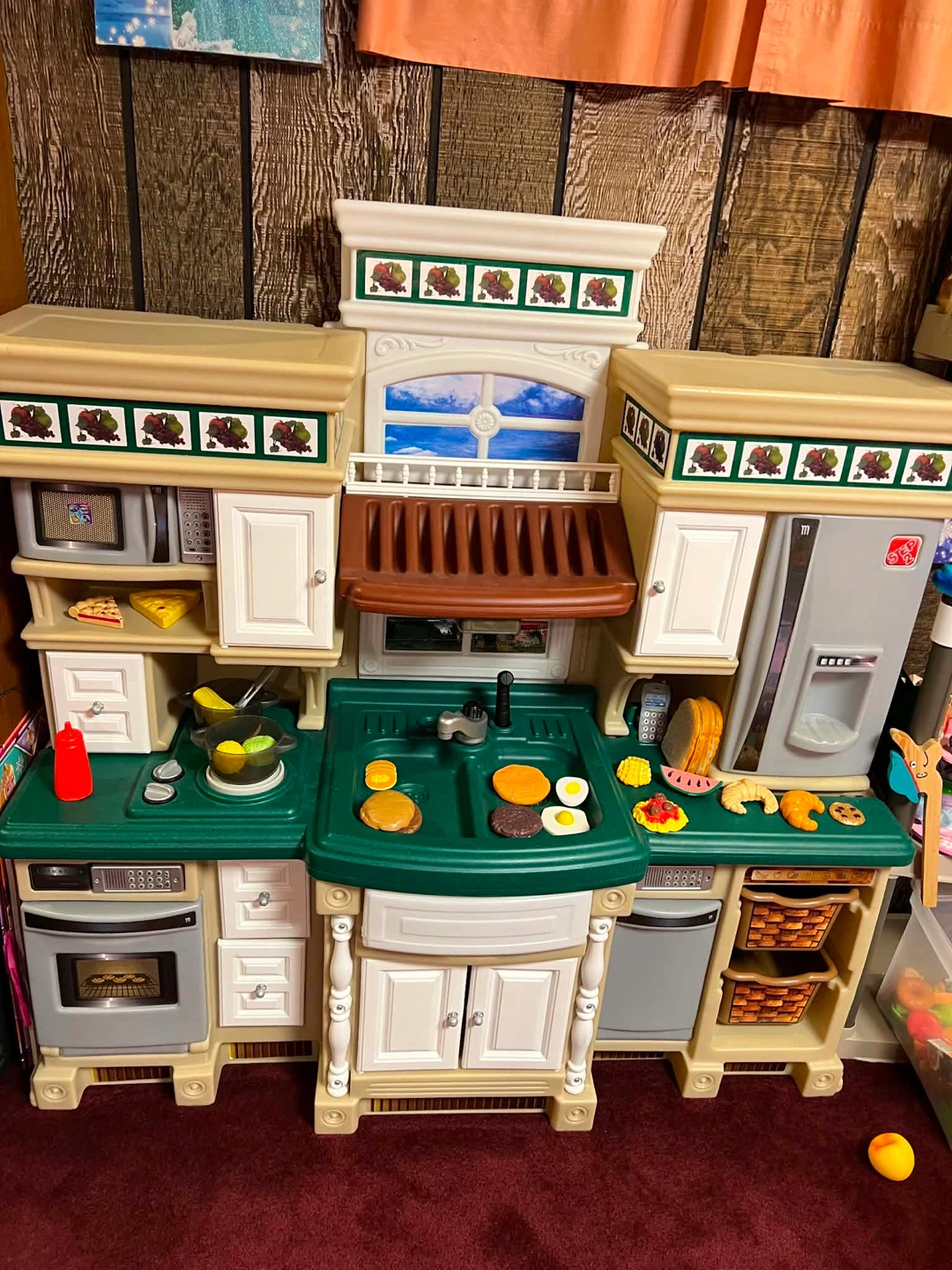 Step2 Lifestyle Deluxe Kids Pretend  Large Kitchen set