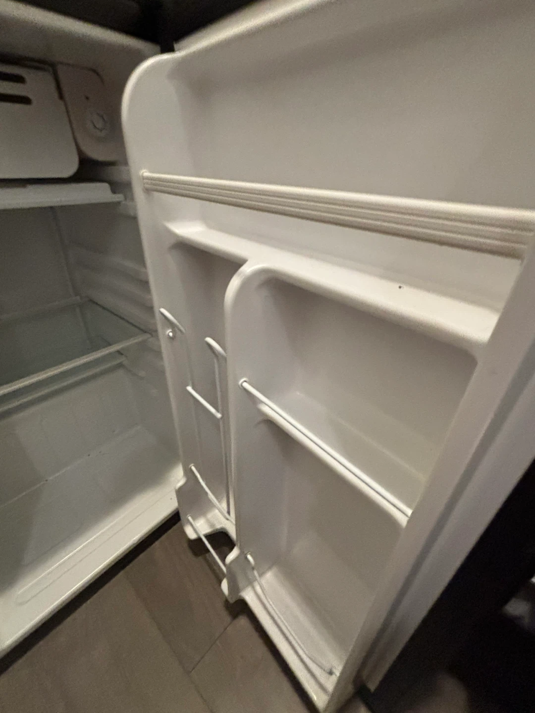RCA Mini Fridge - photo 2