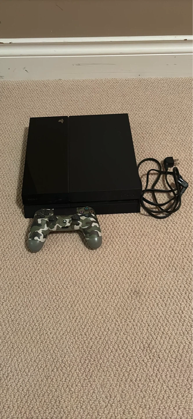 Playstation 4 Console with NHL 20 and SnowRunner Games
