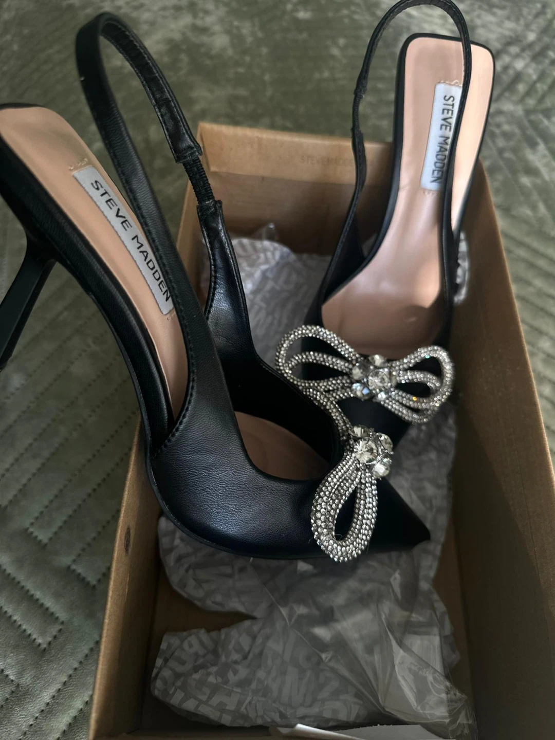 Steve Madden Black Slingback Heels with Rhinestone Bow Size 7 - photo 2