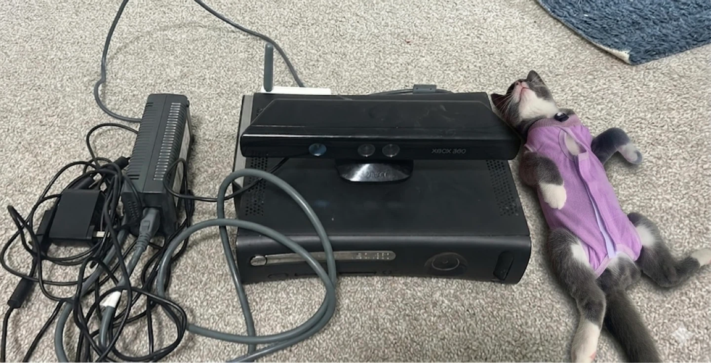 Xbox 360 with 27 games