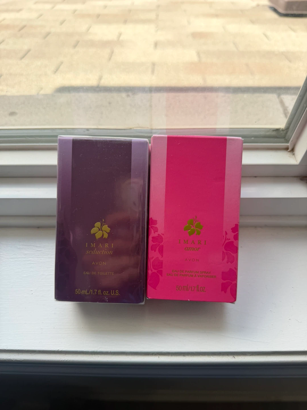 AVON Sweet Honesty Cologne Spray & Perfumed Skin Softener Set - photo 2